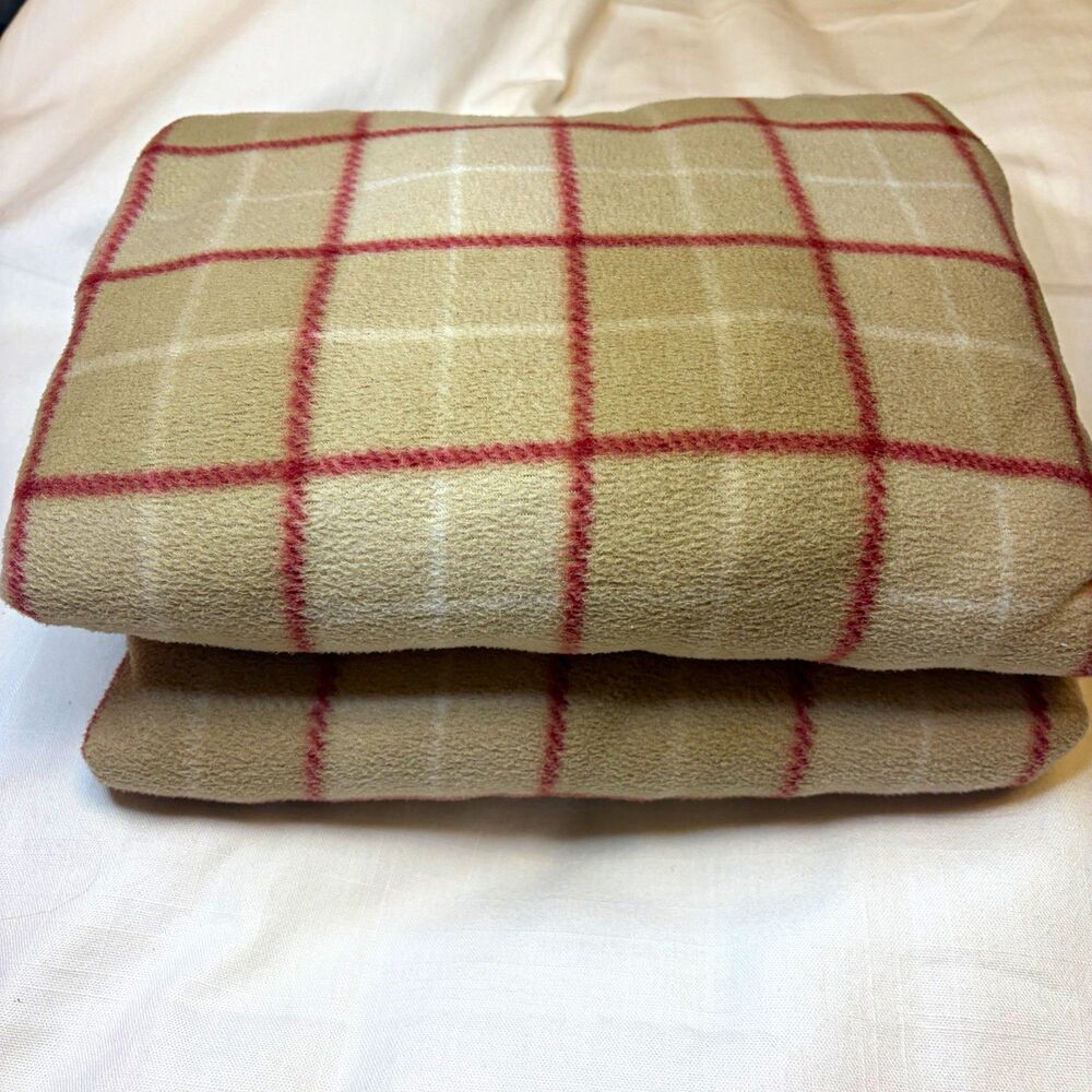 Cuddl Duds POLARTEC Queen Fitted Sheet Plaid Beige/Red/White Polyester